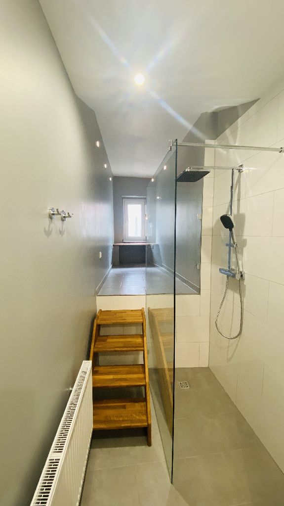 Bad mit Wellnessbereich