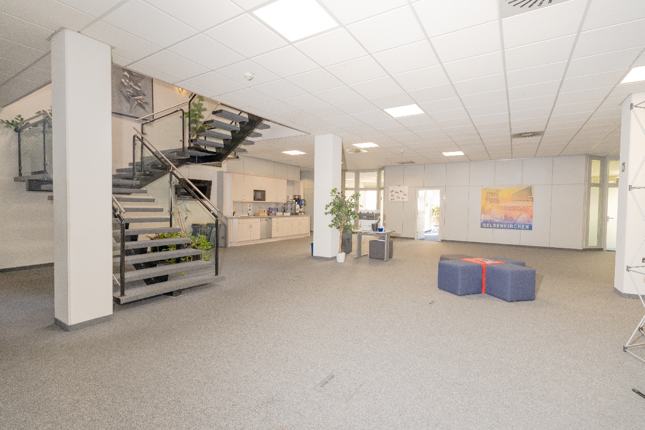 Meeting Point mit Küche re.