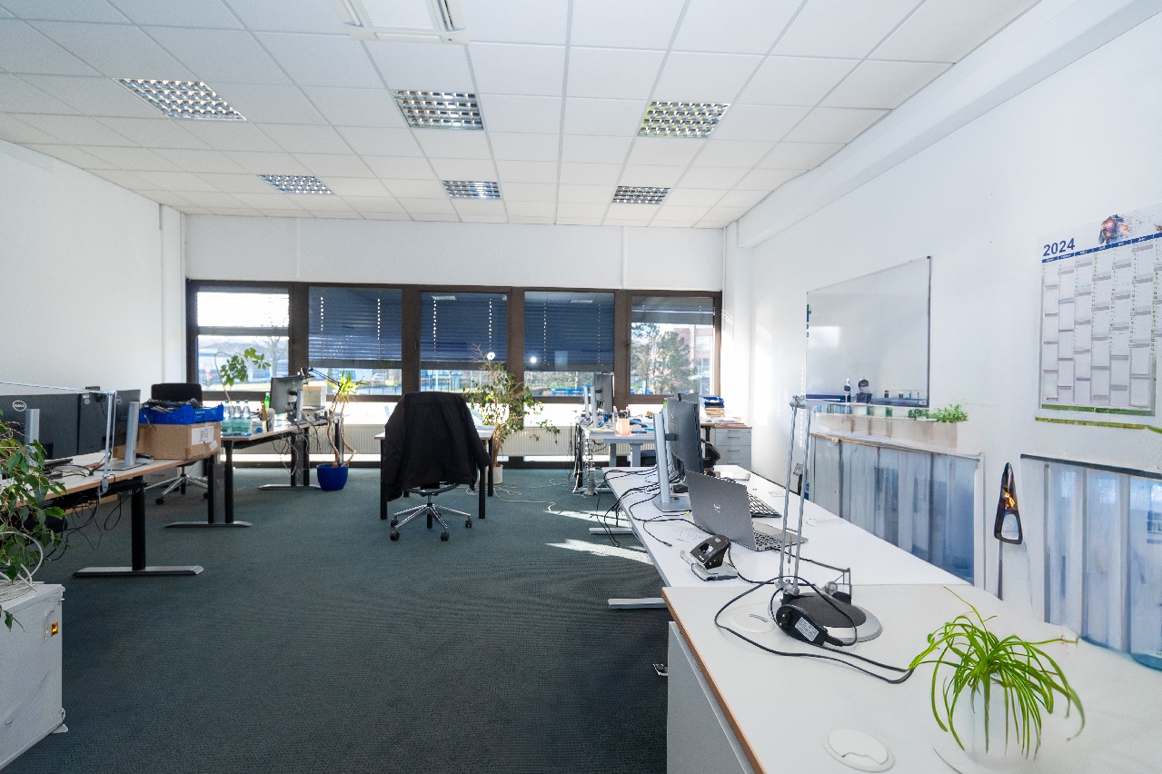 1. Großraumbüro westlich