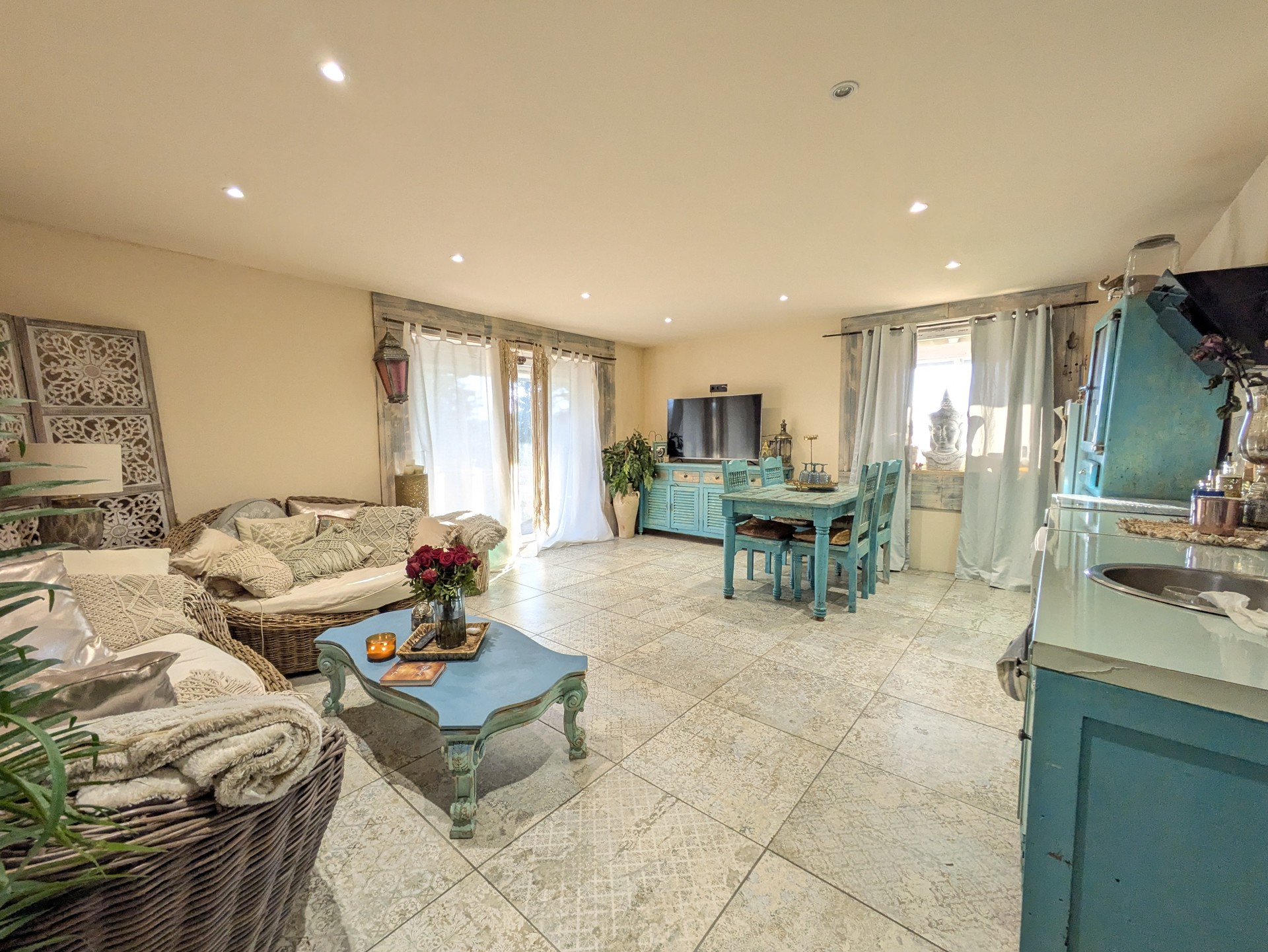 Wohn/Esszimmer/Küche