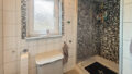 Badezimmer EG