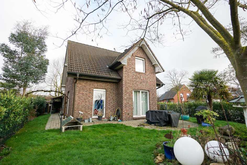 Geldern-Veert: Freistehendes EFH