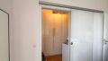 Schlafzimmer mit begehbarem Kleiderschrank