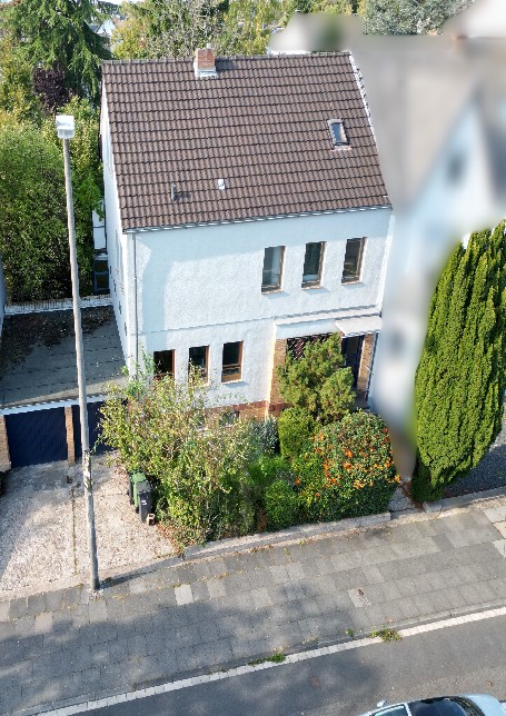 Straßenansicht