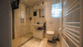 Badezimmer 1. OG rechts