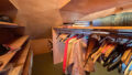 Ankleide Schlafzimmer links DG