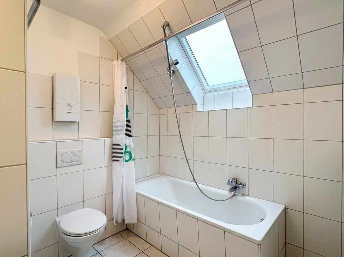 3-ZIMMERWOHNUNG IN BEGEHRTER LAGE ZU MIETEN! - Foto 2