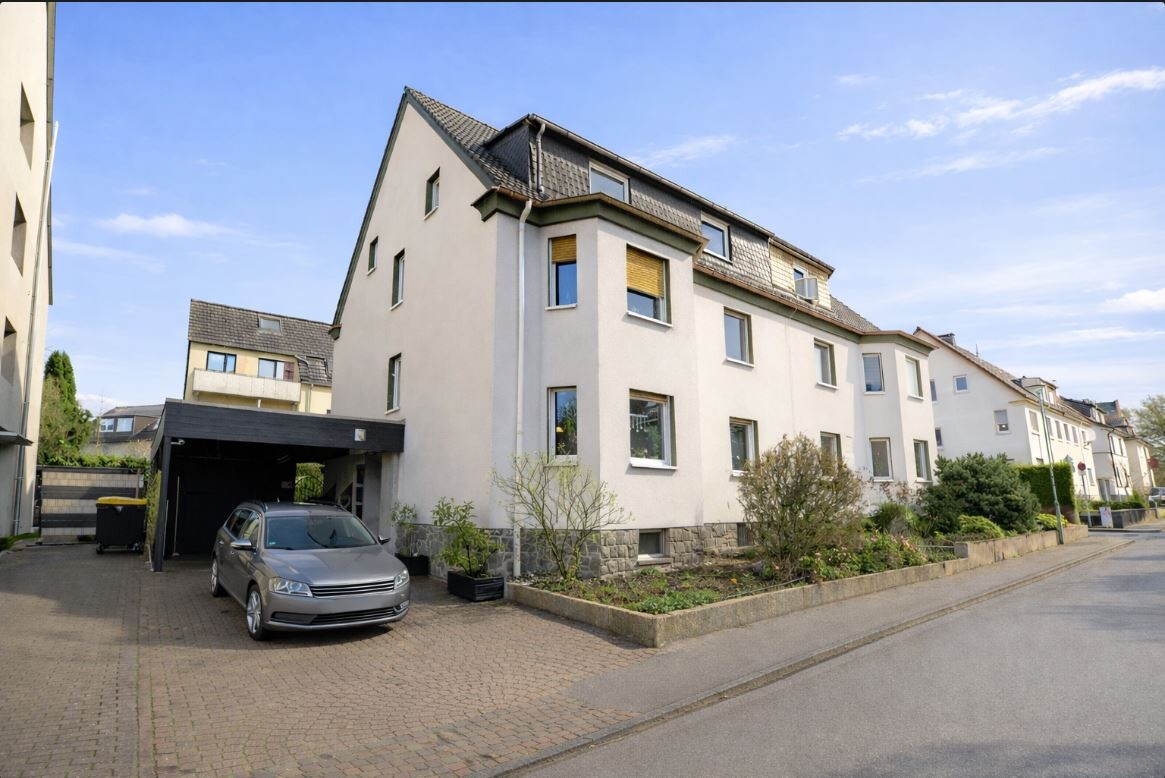 Helle ca. 80 m² große 2-Zimmer-Maisonettewohnung mit Spitzboden, Einbauküche und Tageslichtbad - Foto 5