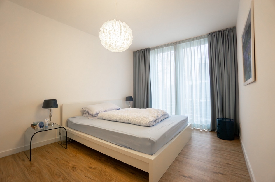 Düsseldorf: Große Traumwohnung mit Blick ins Grüne im Herzen von Oberkassel - Foto 3