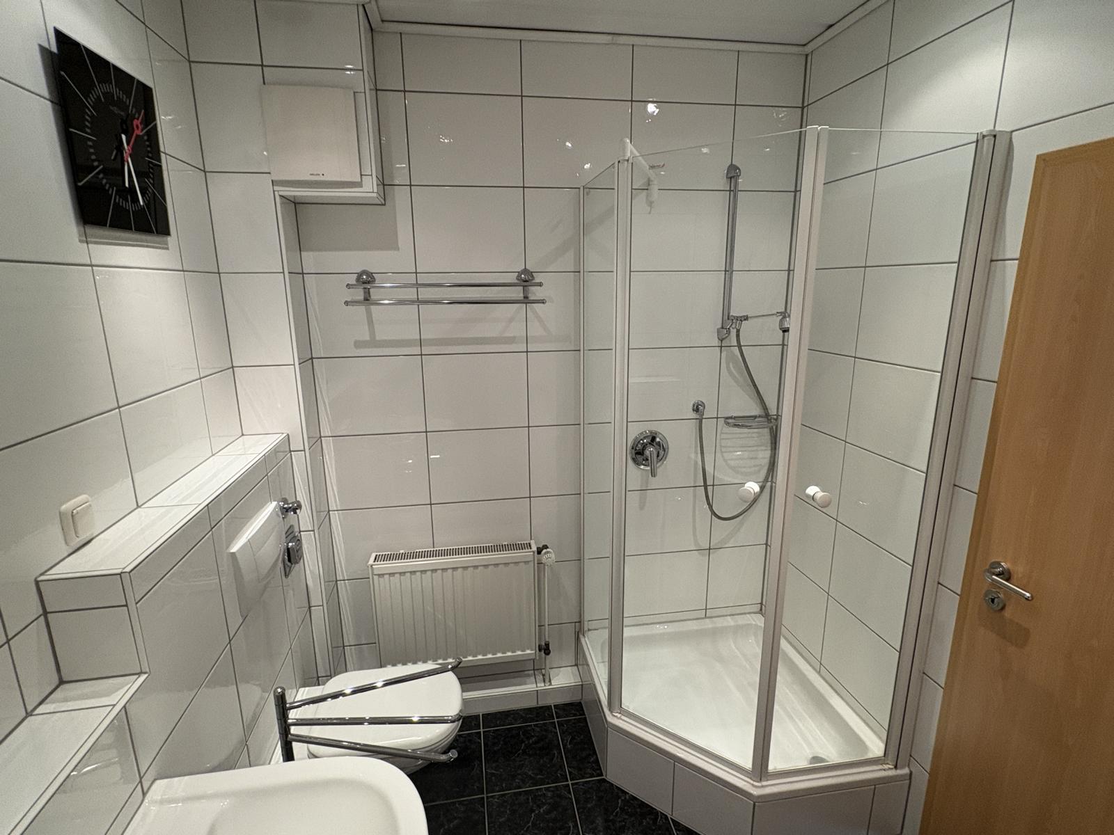 ...Dusche