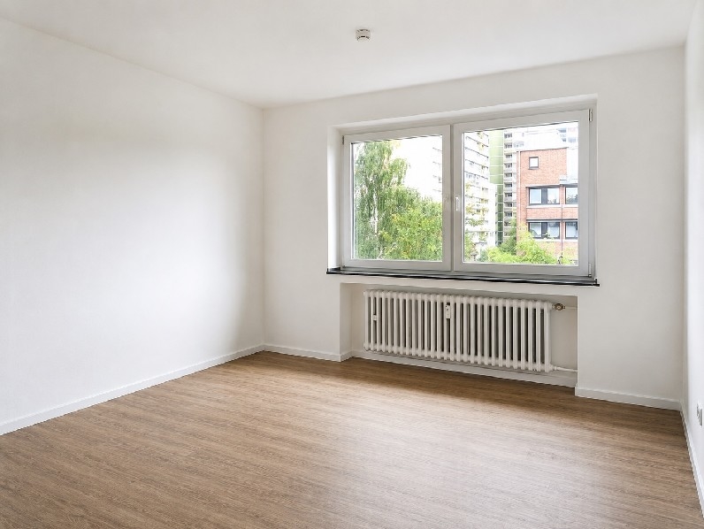 MODERNE 3-ZIMMERWOHNUNG MIT BALKON IM KREFELDER ZENTRUM ZU MIETEN! - Photo 1