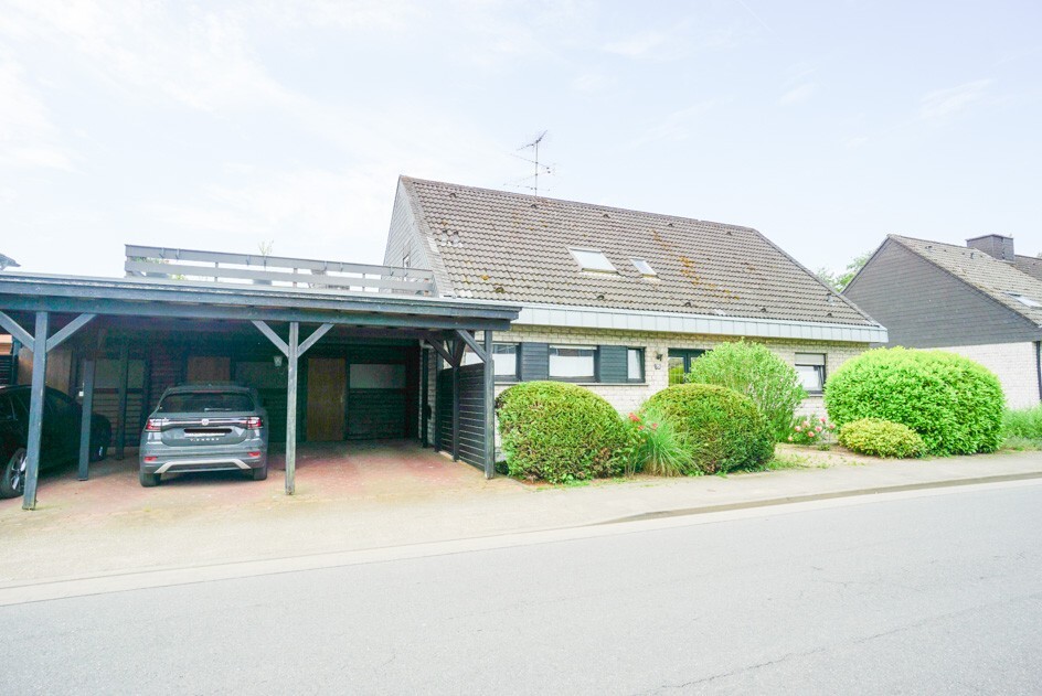 mit Carport