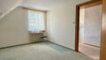 Schlafzimmer 1 DG