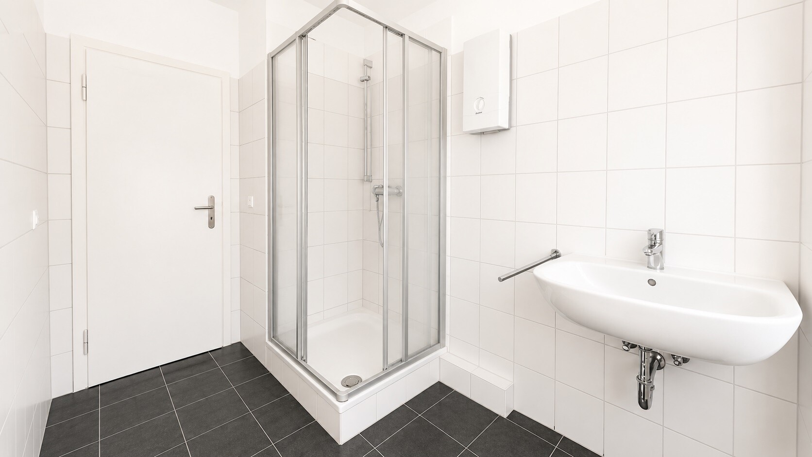MODERNE 3-ZIMMERWOHNUNG MIT BALKON IM KREFELDER ZENTRUM ZU MIETEN! - Photo 3