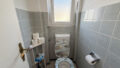1. OG rechts Gäste-WC
