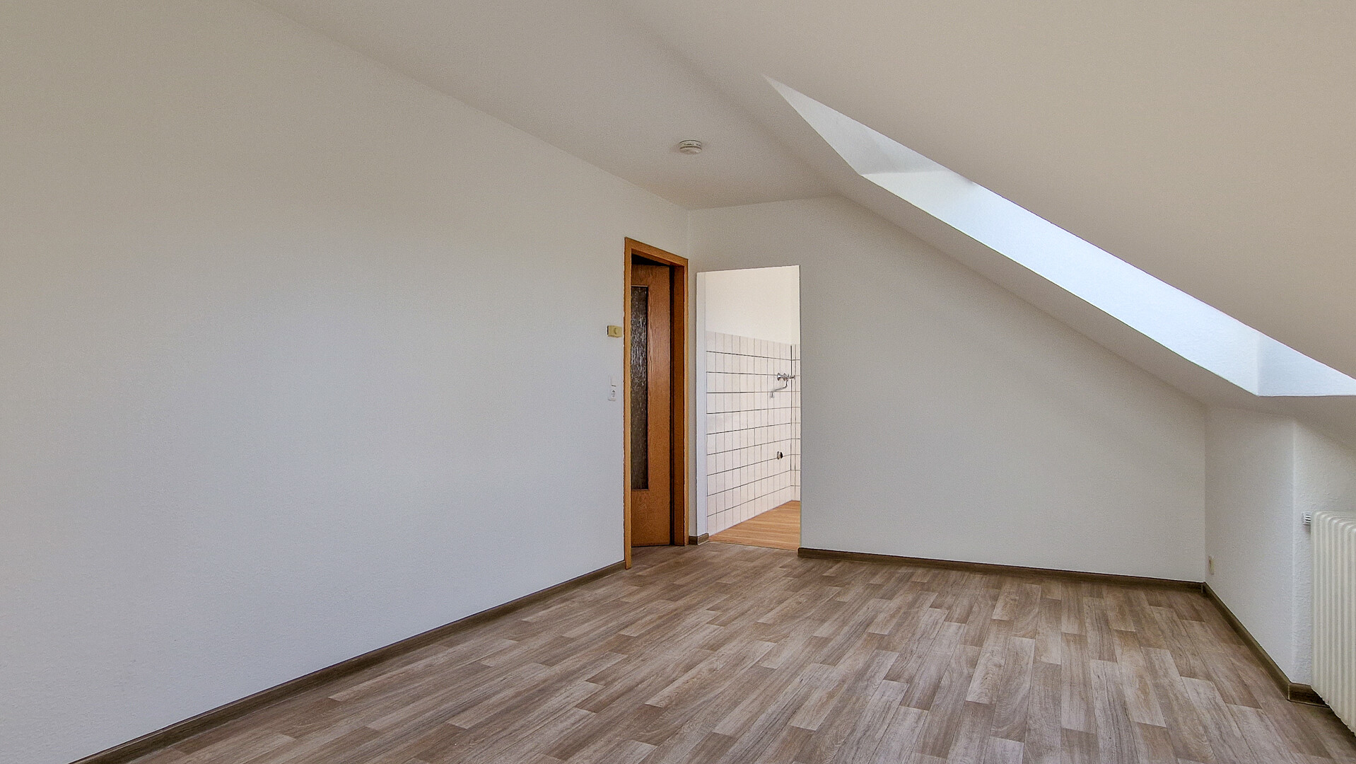 Ein Zuhause mit Aussicht: Helle Dachgeschosswohnung im beliebten Schwelmer Norden - Photo 5