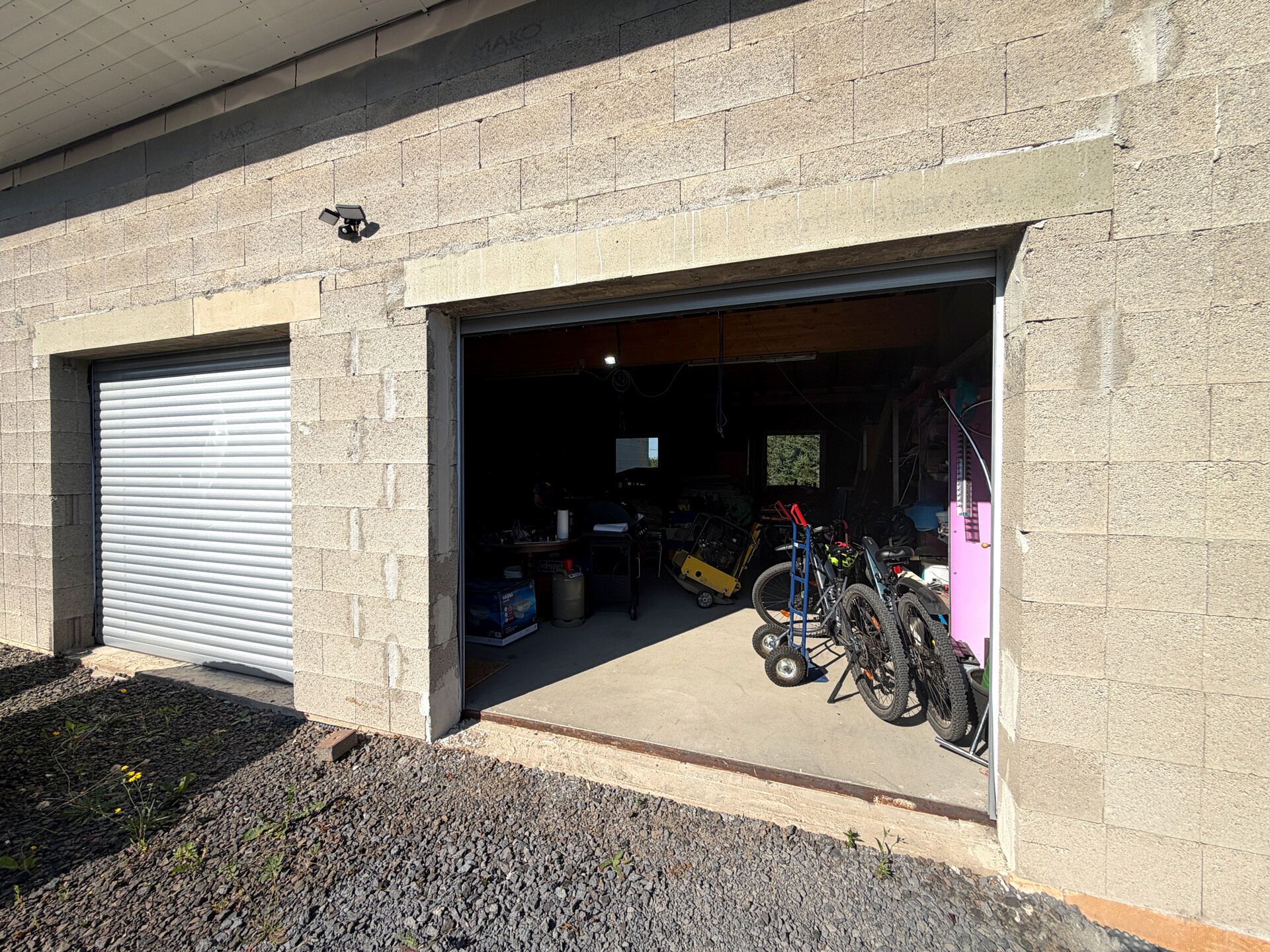 Garage