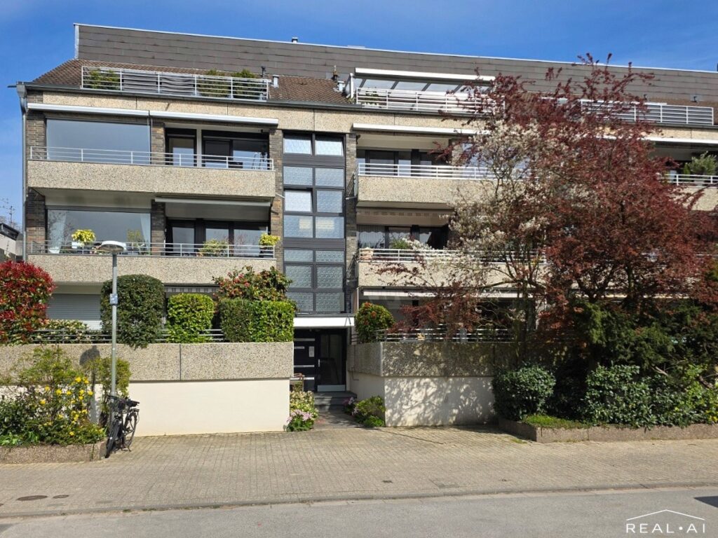 Terrassenwohnung in NE-Norf