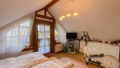 Schlafzimmer DG