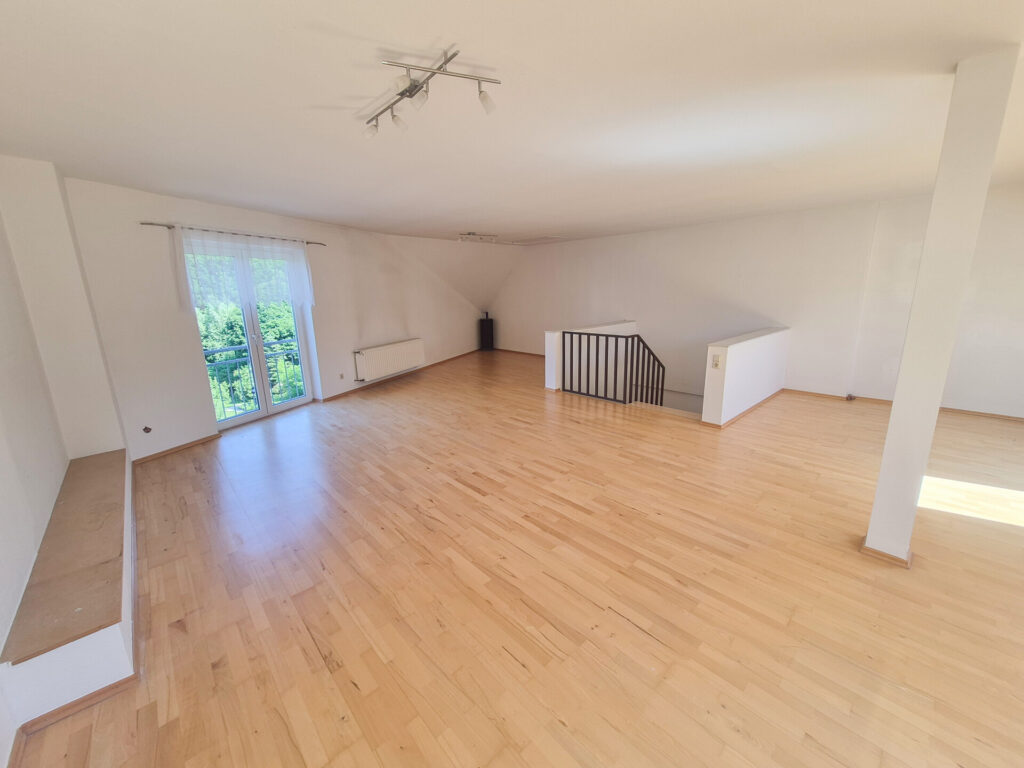 Studio (DG)
