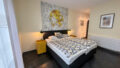 Elternschlafzimmer mit Ankleide