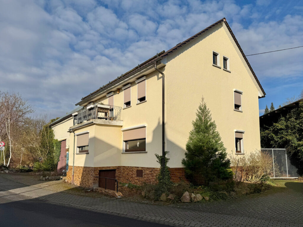 Straßenansicht