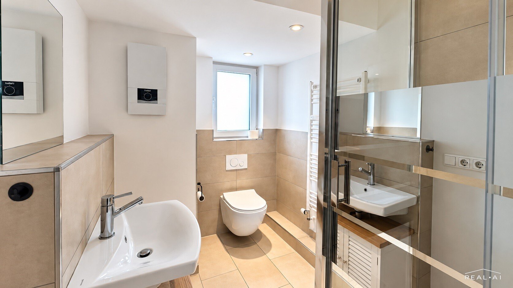 MODERNE 2-ZIMMER DACHGESCHOSSWOHNUNG IN ZENTRALER LAGE ZU MIETEN! - Photo 4
