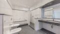 Tageslichtbad mit Dusche und Wanne