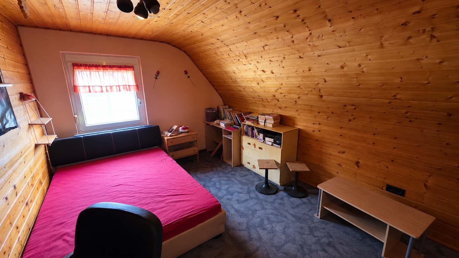 Kinderzimmer (DG)