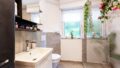 modernes Duschbad im EG